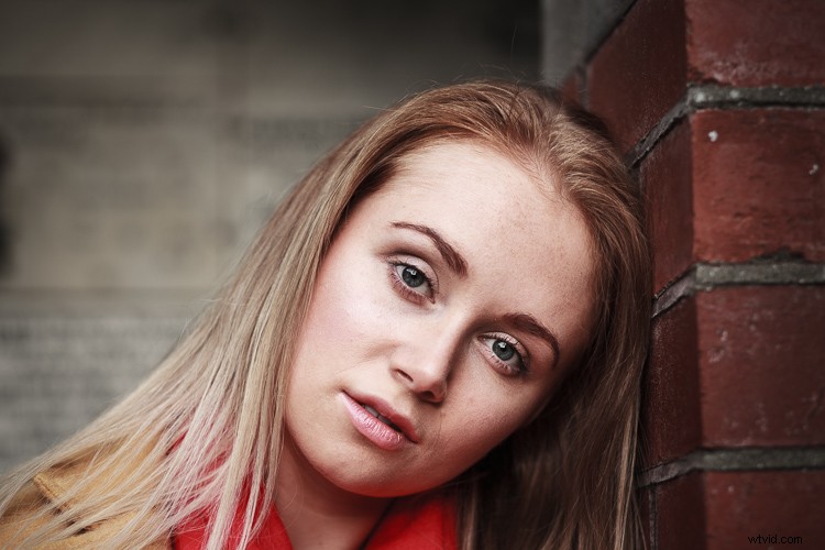 5 Compelling Reasons to Choose Lightroom for Professional Portrait Retouching