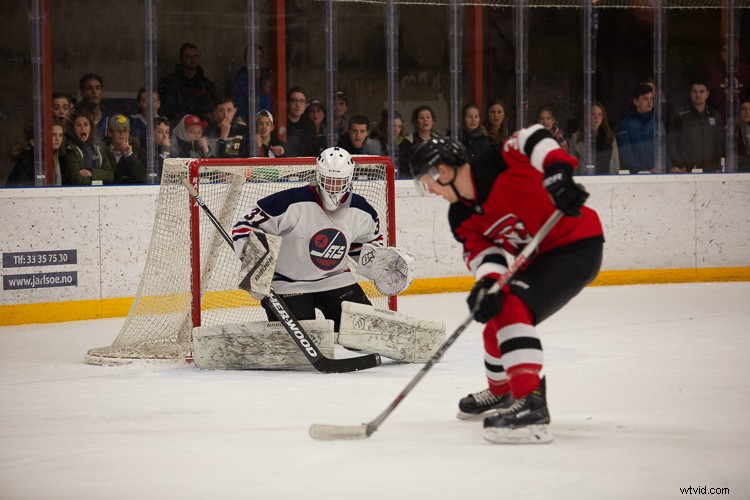 Pro Tips for Editing Stunning Hockey Action Photos in Lightroom