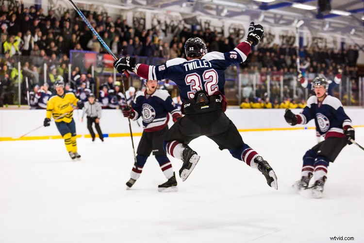 Pro Tips for Editing Stunning Hockey Action Photos in Lightroom