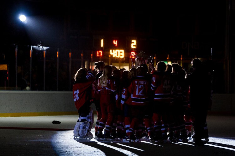 Pro Tips for Editing Stunning Hockey Action Photos in Lightroom