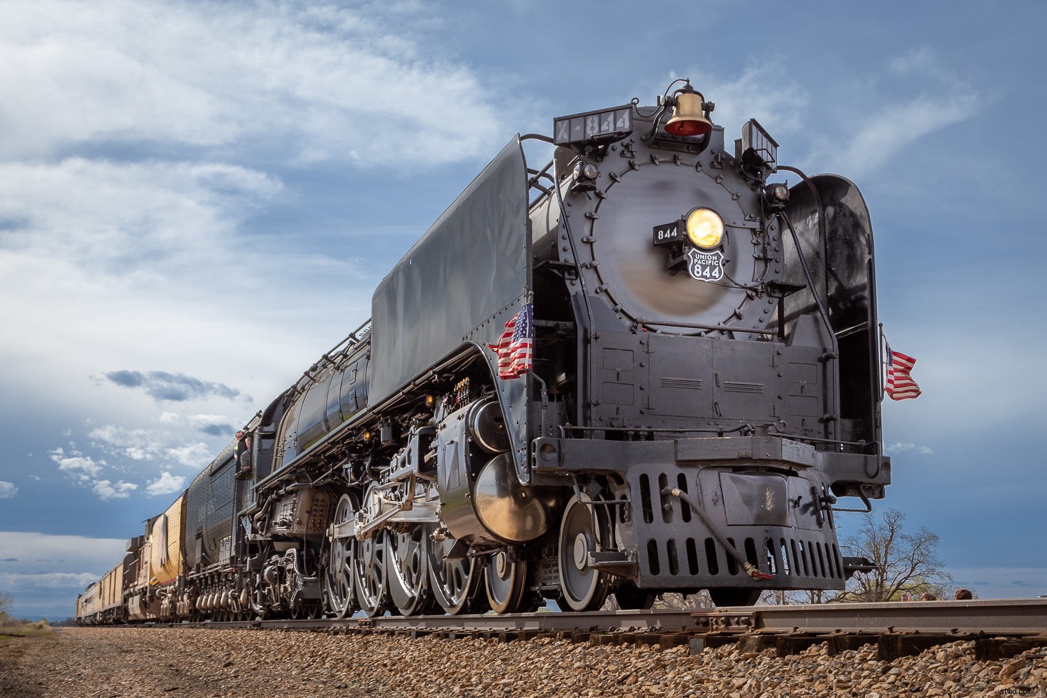 Master Dodging and Burning in Lightroom: Ultimate Pro Guide