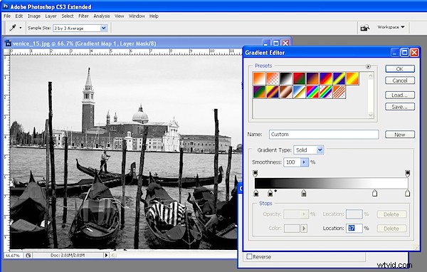 Mastering Gradient Maps in Photoshop: Creative B&W Conversions & Color Effects