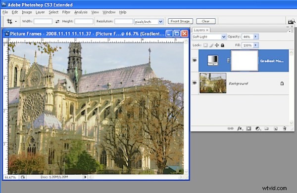 Mastering Gradient Maps in Photoshop: Creative B&W Conversions & Color Effects