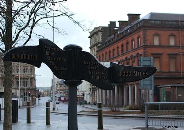 Photoshop Tutorial: Master Layer Masks for Precise Photo Fixes