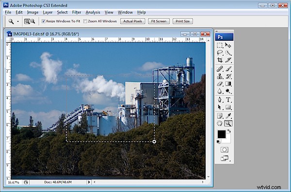 Master Photoshop s Zoom Tool: 8 Essential Pro Secrets & Shortcuts