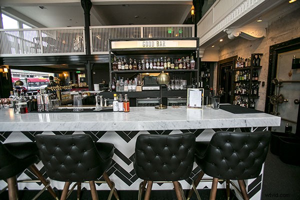 Fix Lens Distortion in Photoshop: Master the Adaptive Wide Angle Filter