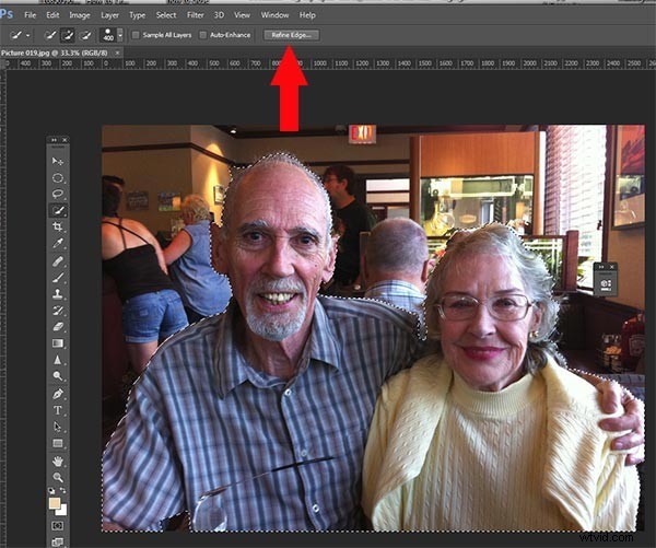 Master Photoshop s Quick Selection Tool: Effortlessly Replace Image Backgrounds