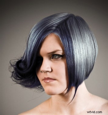 3 Simple Steps to Realistically Transform Hair Color in Photoshop