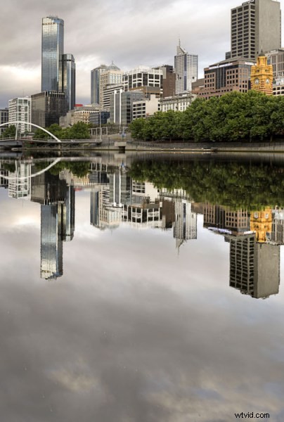 Create Realistic Reflections in Photoshop: Step-by-Step Guide