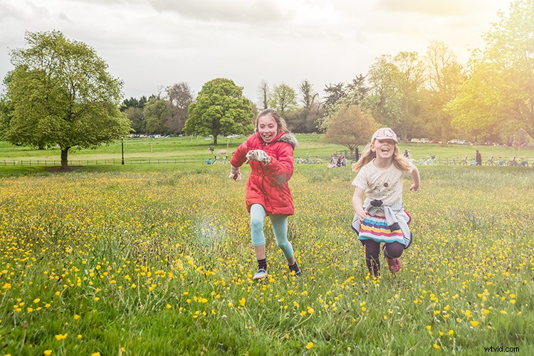 Master Realistic Lens Flare and Dust Particles in Photoshop: Pro Tutorial