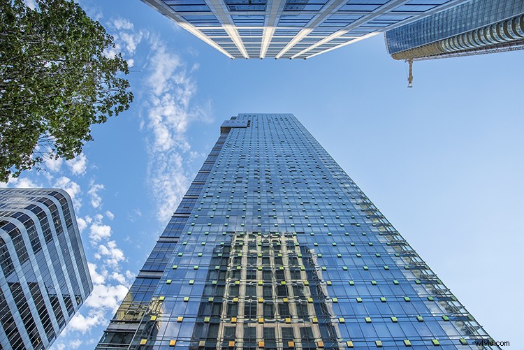 Correct Perspective Distortion in Building Photos Using Photoshop: Step-by-Step Guide