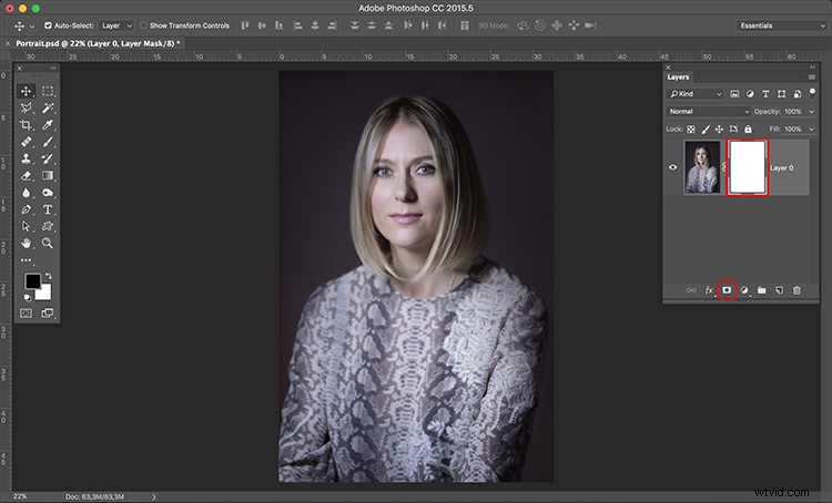 Create Authentic Antique Photo Effects in Photoshop Using Lemon and Layer Masks