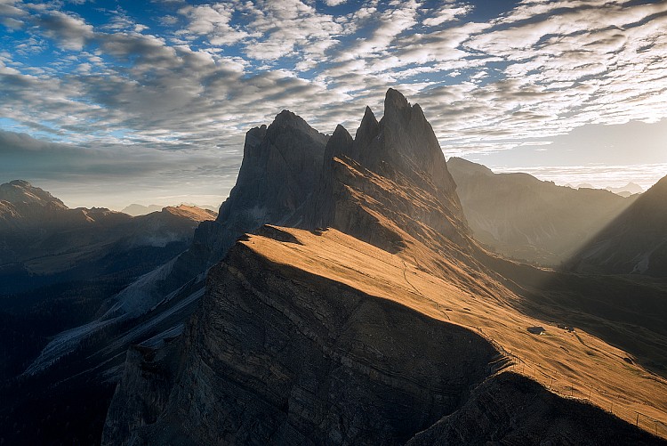 Master Precise Color Enhancement in Photoshop with the Color Range Tool