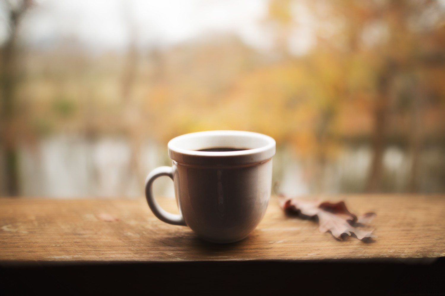 Create Stunning Swirly Bokeh in Photoshop: Helios Lens Effect Tutorial