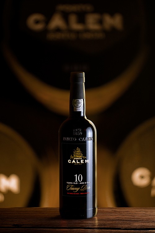 Create Stunning Composite Wine Bottle Images Using Photoshop Layers