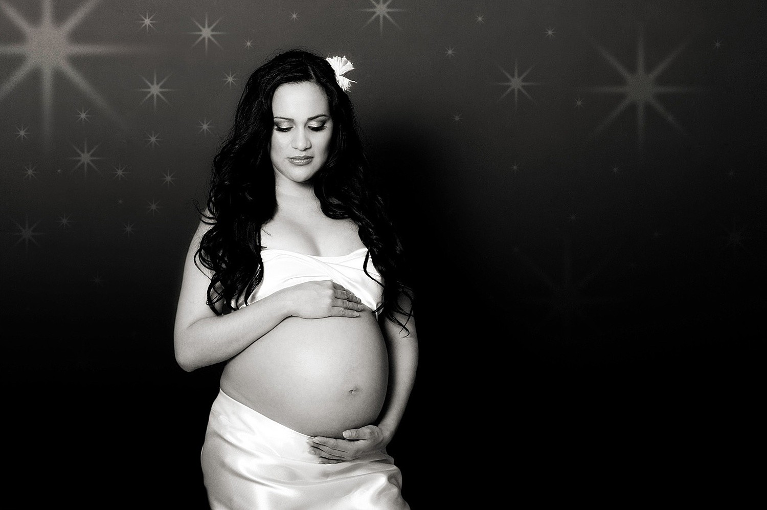 Create Stunning Twinkle Lights for Christmas Tree Portraits in Photoshop