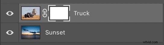 Master Layer Masks in Photoshop: Essential Beginner s Guide