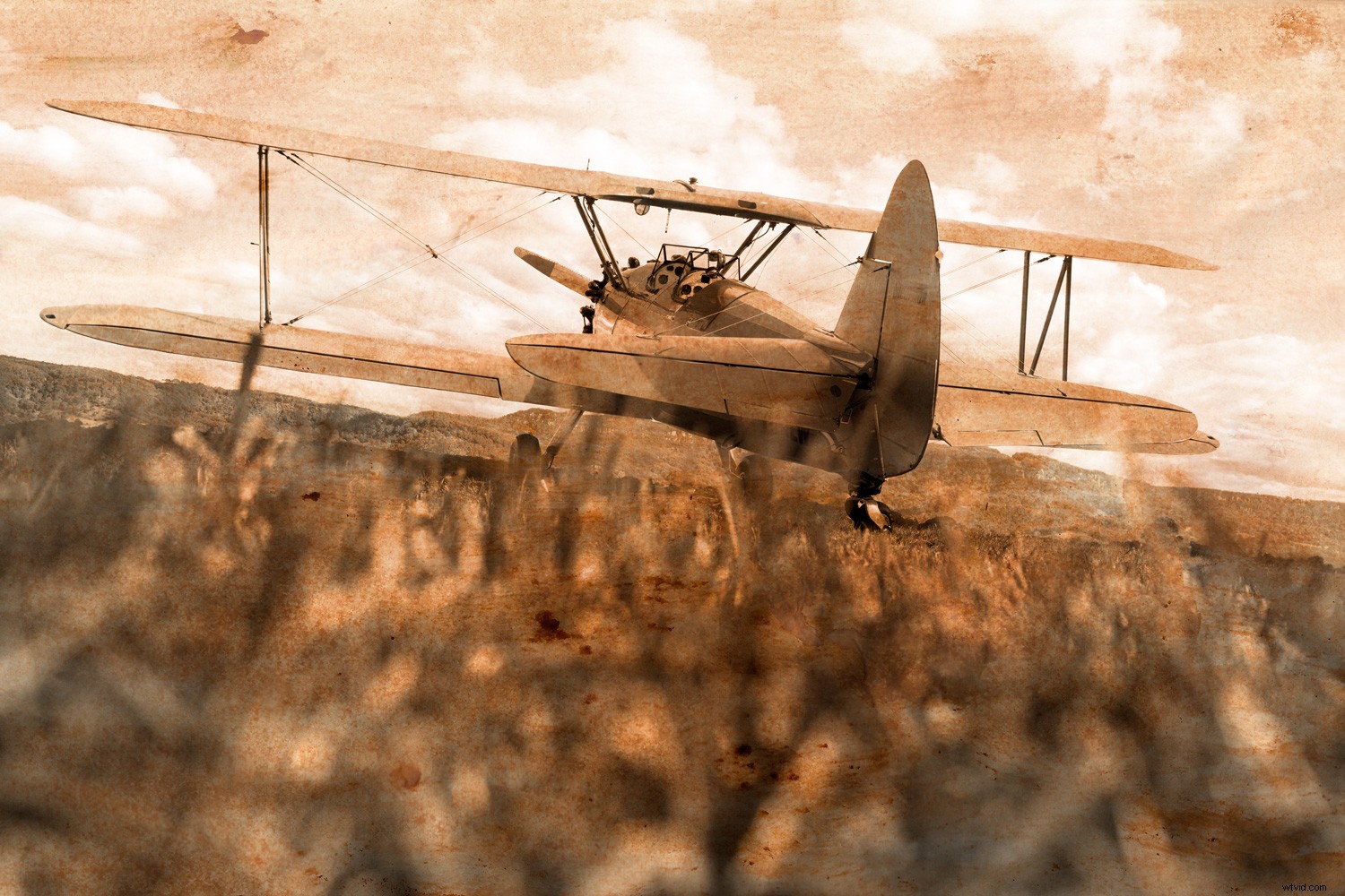 Photoshop Tutorial: Create Realistic Coffee-Stained Textures for Vintage Image Aging