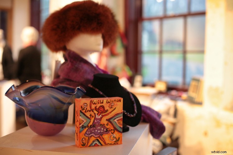 Transform Holiday Photos in Minutes with Luminar’s Accent AI Filter