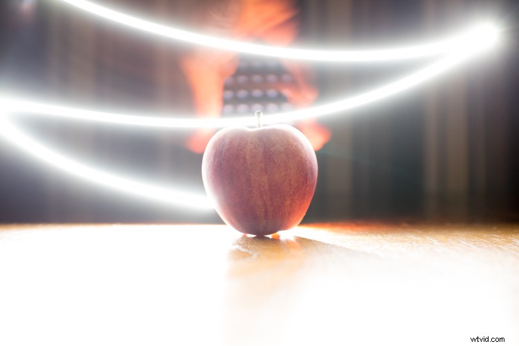 Master Light Painting: Stunning Effects with Fruit and Your Smartphone