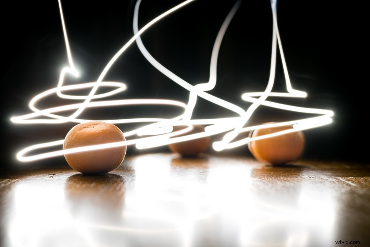 Master Light Painting: Stunning Effects with Fruit and Your Smartphone