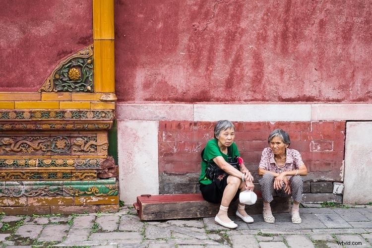 SLR vs Mirrorless vs Smartphone: Does Camera Type Really Matter?