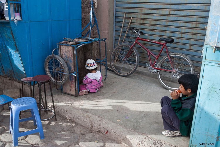 SLR vs Mirrorless vs Smartphone: Does Camera Type Really Matter?