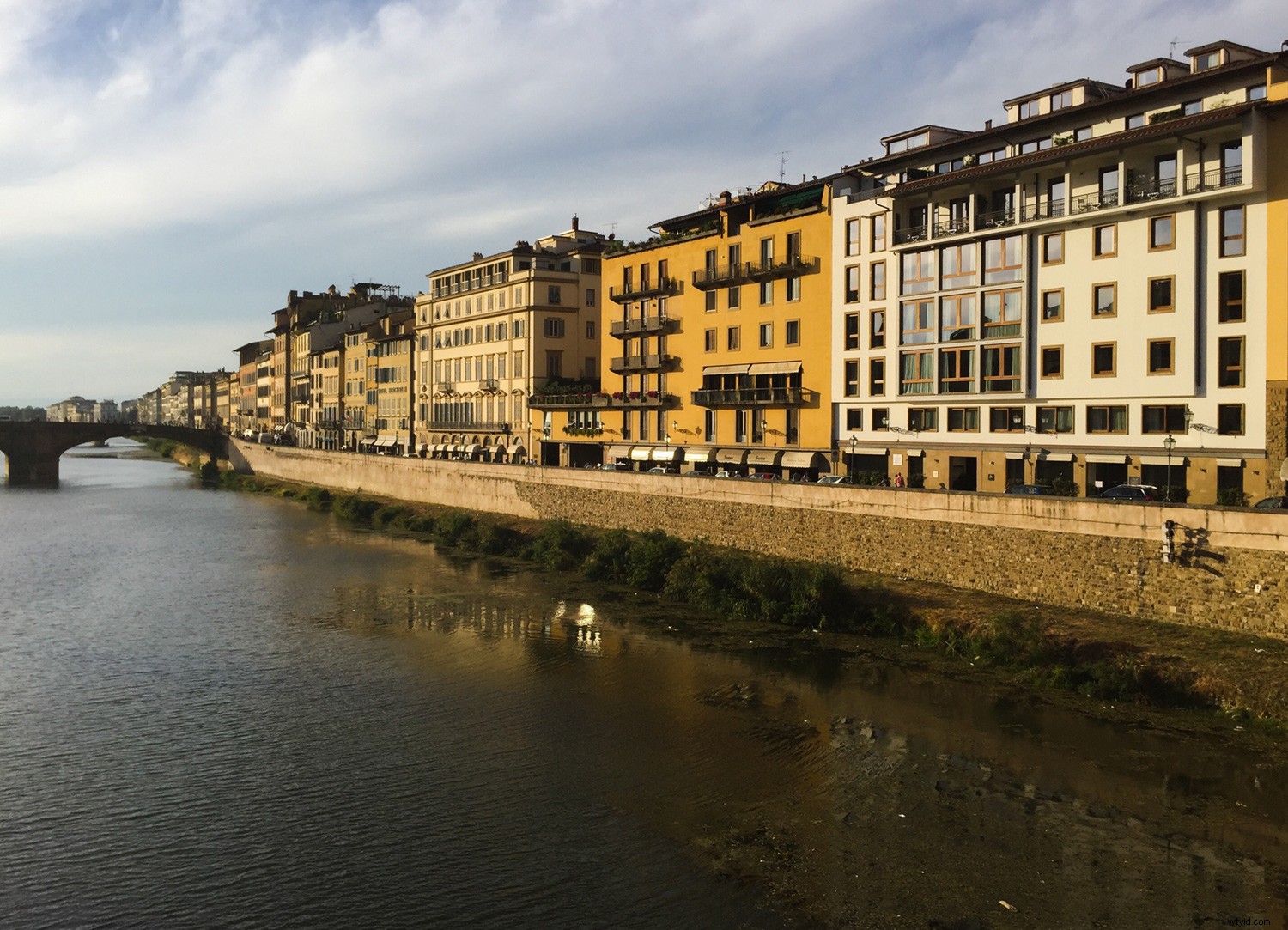 Top 3 Smartphone Photography Apps for Android & iOS: Pro Shots on the Go