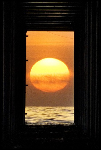 Mastering Perfect Sunset Composition: How I Captured It Under a Pier
