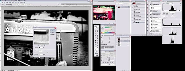 Achieve the Iconic Lomo Look: Transform Digital Photos Effortlessly