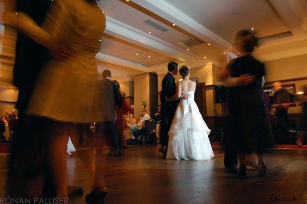 7 Expert Tips for Capturing Stunning First Dance Wedding Photos
