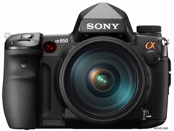 Sony Alpha 850 DSLR Review: Full-Frame Power and Performance Analyzed
