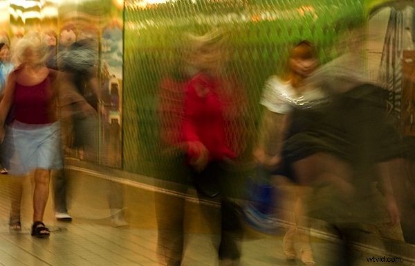 Sony Alpha 850 DSLR Review: Full-Frame Power and Performance Analyzed