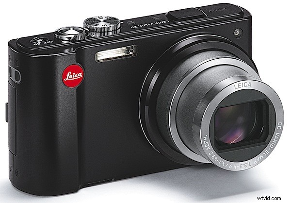 Leica V-Lux 20 Review: Expert Analysis of Premium Compact Superzoom