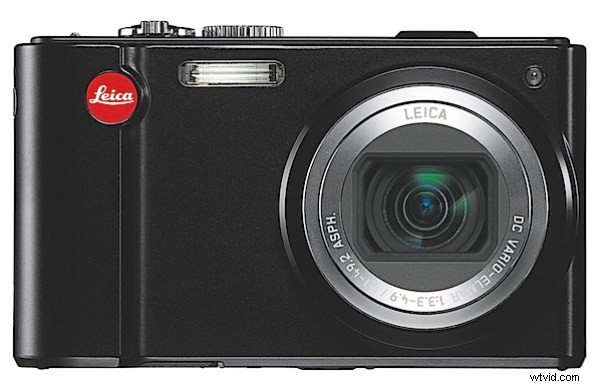 Leica V-Lux 20 Review: Expert Analysis of Premium Compact Superzoom