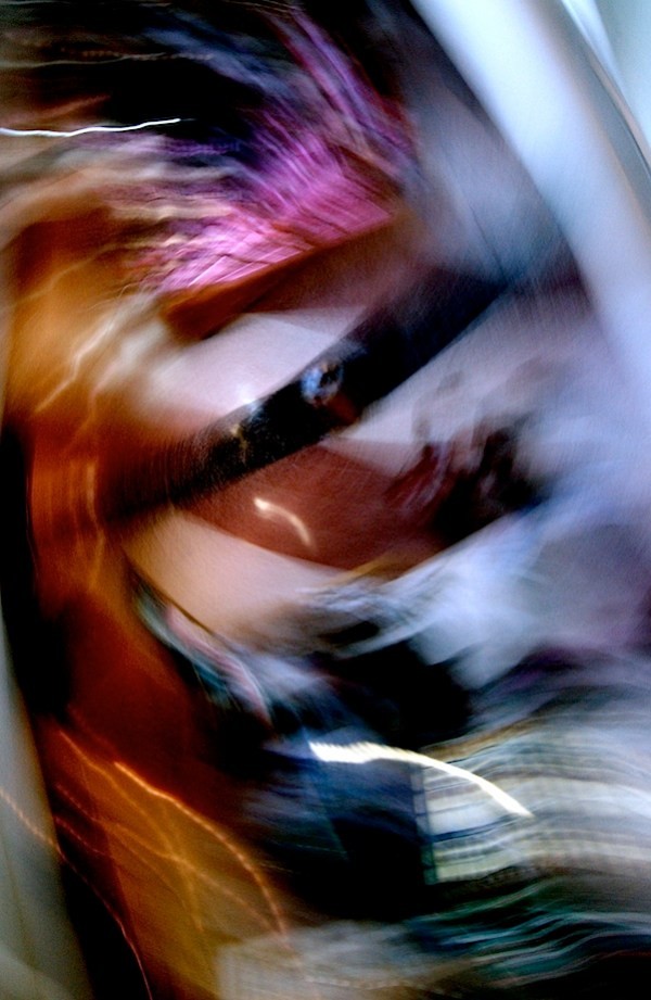 Sony Alpha A390 DSLR Review: Expert Performance Analysis