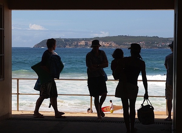 Olympus E-5 DSLR Review: In-Depth Analysis of Build, Performance & Four Thirds System