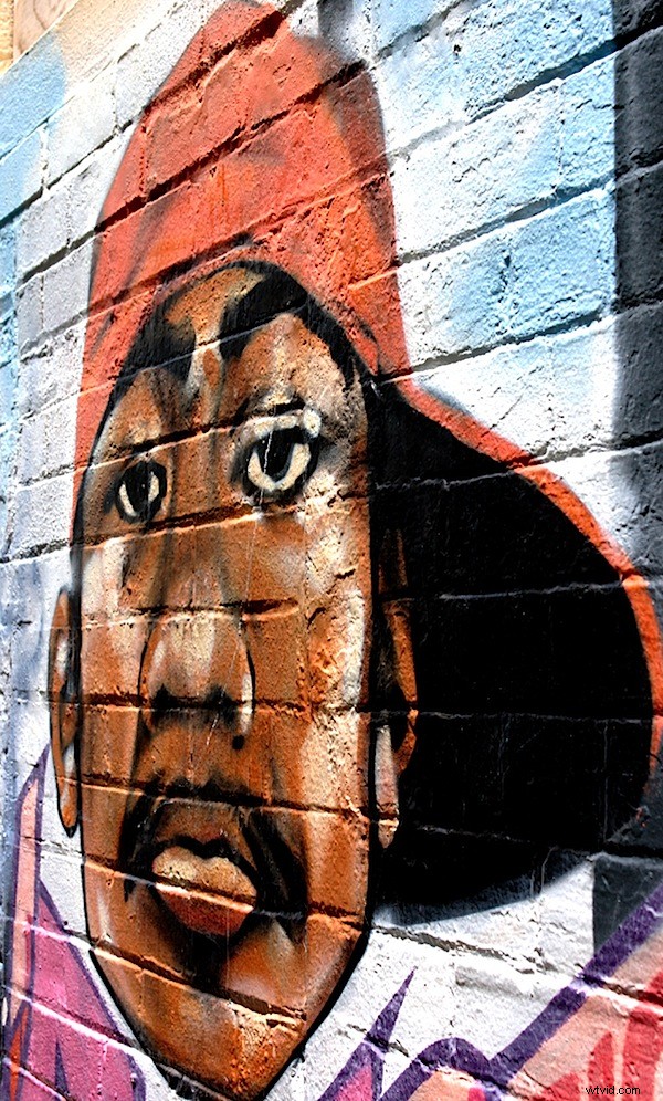 Samsung NX100 Review: Compact Mirrorless Interchangeable Lens Camera