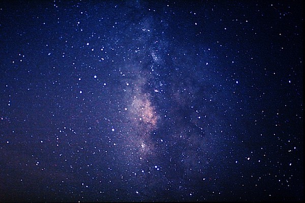 Capture Stunning Night Skies: Beginner s Guide to Astrophotography