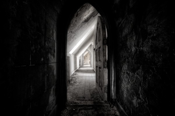 Spotlight on Scott Frederick: Mastering Urban Decay HDR Photography