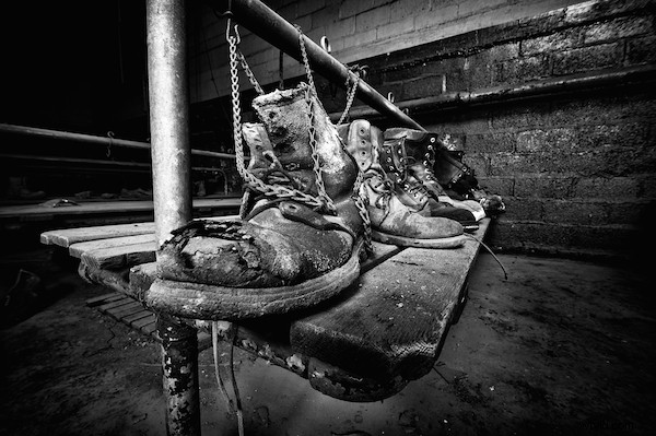 Spotlight on Scott Frederick: Mastering Urban Decay HDR Photography