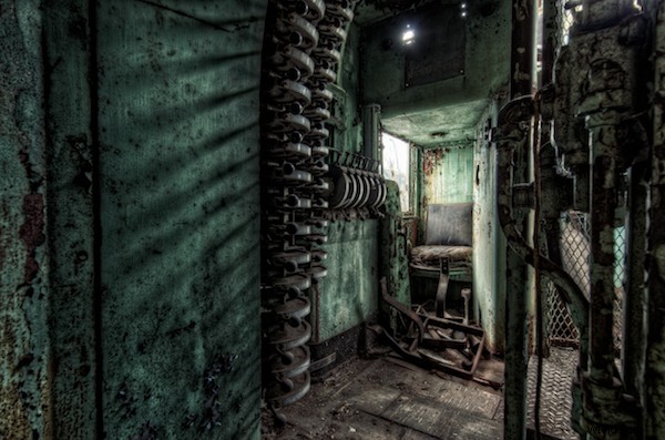 Spotlight on Scott Frederick: Mastering Urban Decay HDR Photography