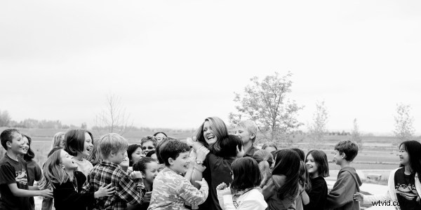 Mastering Adult Photography: Tips for Natural, Relaxed Portraits