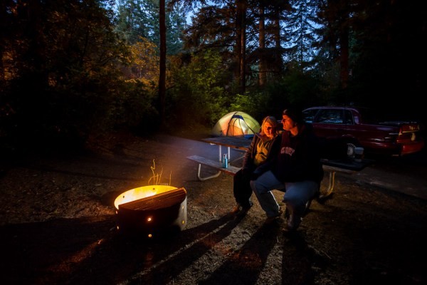 5 Expert Tips for Capturing Stunning Campfire Photos