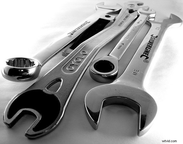 5 Proven Steps to Build Relationships and Attract More Photography Clients