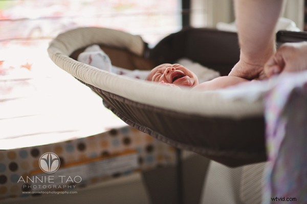 6 Expert Tips for Authentic Lifestyle Newborn Photography