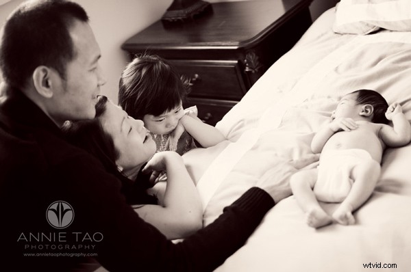 6 Expert Tips for Authentic Lifestyle Newborn Photography