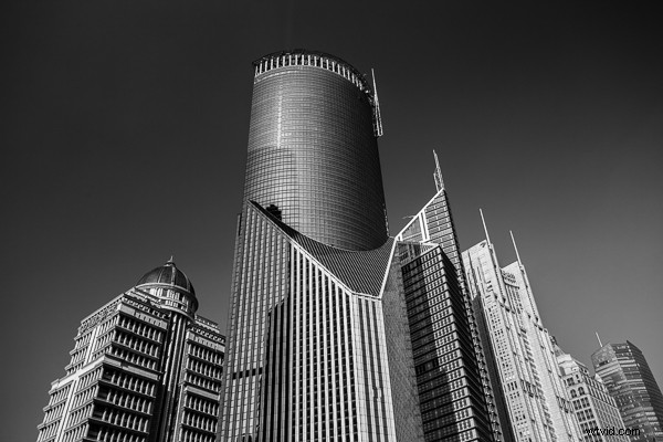 Master Hard Light for Stunning Black & White Photography: Expert Tips