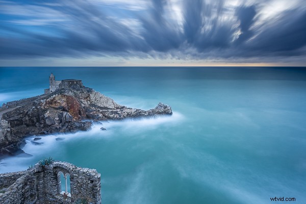 Master Seascape Composition: Expert Tips for Stunning Photographs