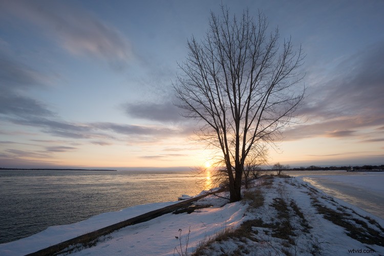 Master Long Exposure Photography Without a Tripod: Pro Techniques for Travel Shooters